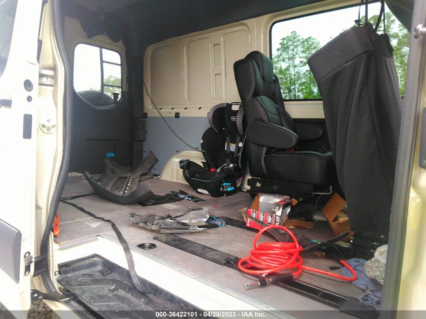 VIN W1W4EBVY3MT076236 2021 MERCEDES-BENZ SPRINTER CREW VAN