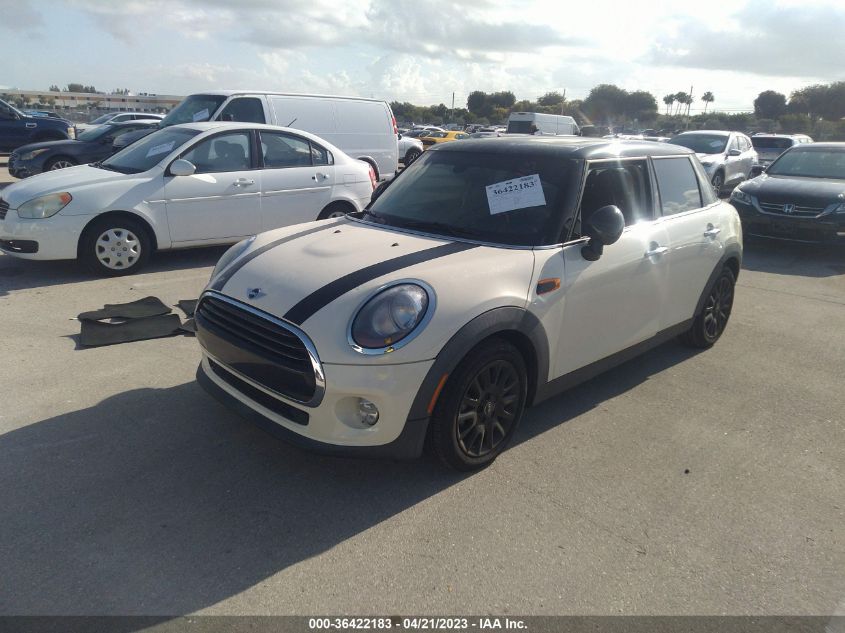 2017 MINI HARDTOP 4 DOOR COOPER - WMWXU1C52H2E18754