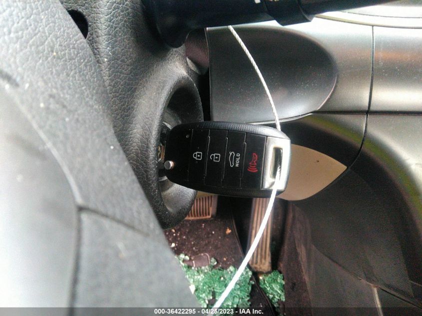 2014 KIA OPTIMA LX - 5XXGM4A72EG284159