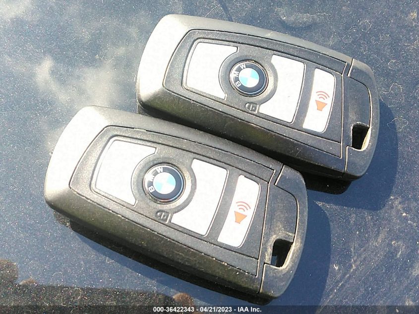 2013 BMW 5 SERIES 528I XDRIVE - WBAXH5C50DD112014