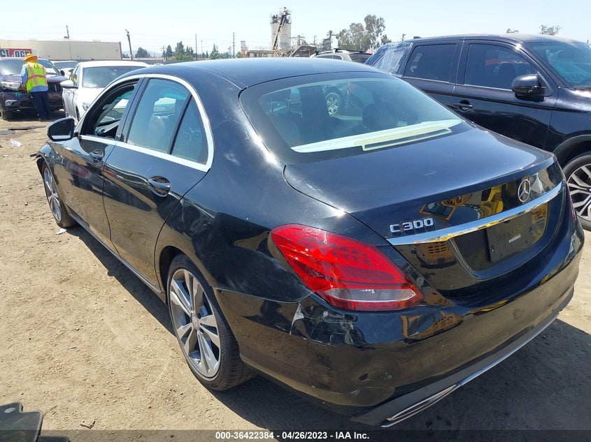 VIN 55SWF4JB2HU197426 2017 MERCEDES-BENZ C-CLASS C 300