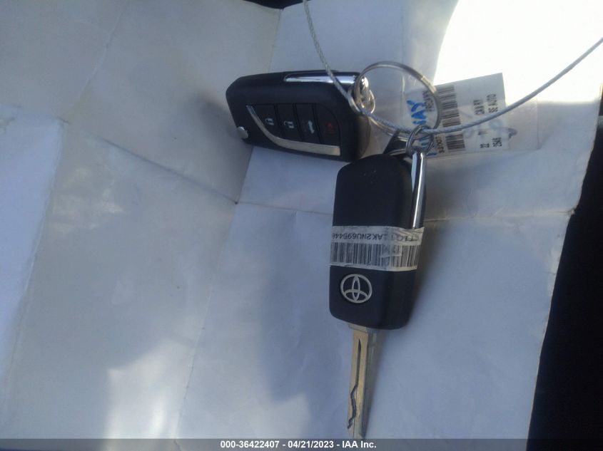 2022 TOYOTA CAMRY SE - 4T1G11AK2NU695448