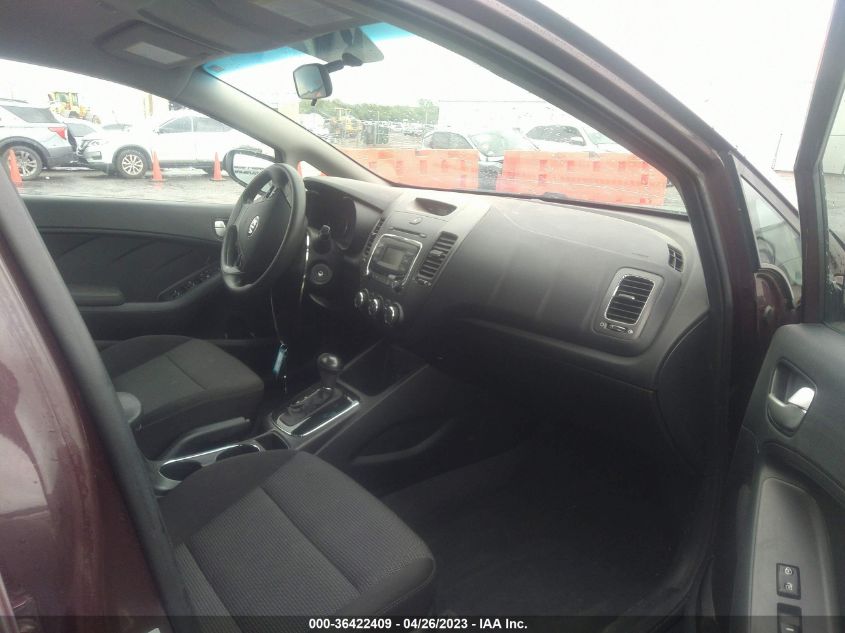 2018 KIA FORTE LX - 3KPFK4A74JE215395