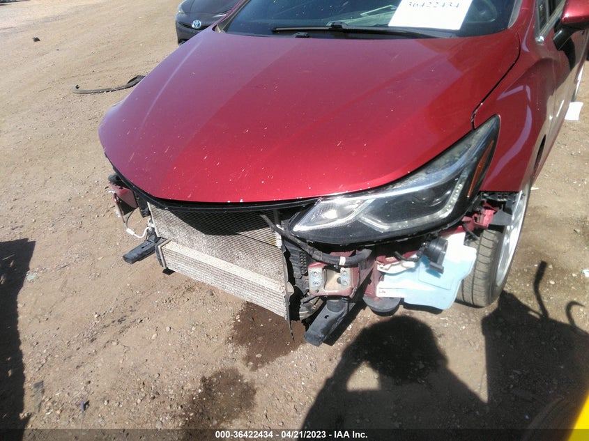 VIN 3G1BE6SM5JS586100 2018 CHEVROLET CRUZE LT
