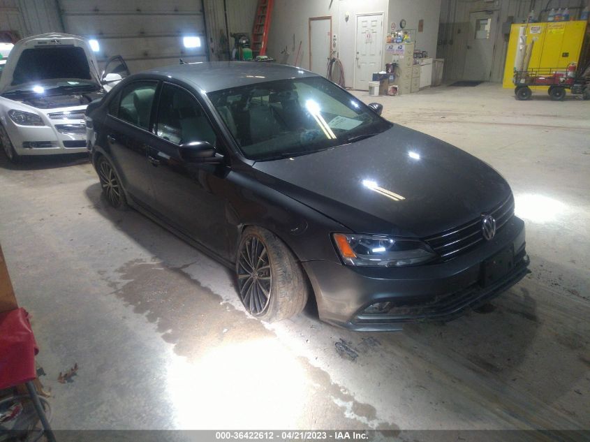 2016 VOLKSWAGEN JETTA SEDAN 1.8T SPORT - 3VWD17AJ5GM419674