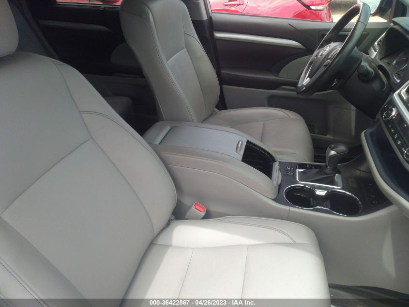 2019 TOYOTA HIGHLANDER SE/XLE - 5TDJZRFH0KS588560