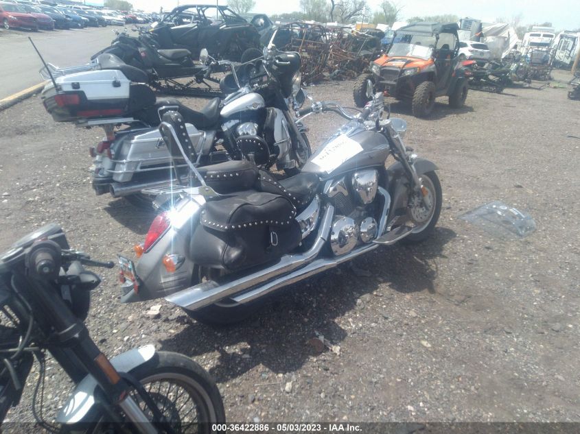 2007 HONDA VTX1300 R 1HFSC526778404938