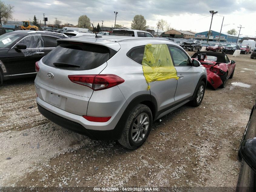 2017 HYUNDAI TUCSON SE - KM8J33A48HU358557