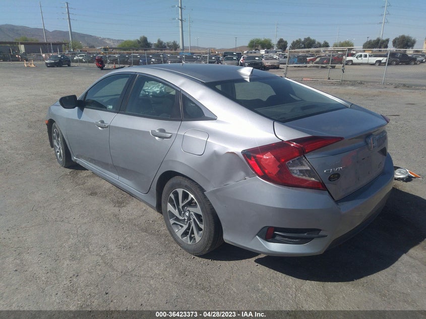 VIN 19XFC2F77JE025441 2018 HONDA CIVIC SEDAN EX