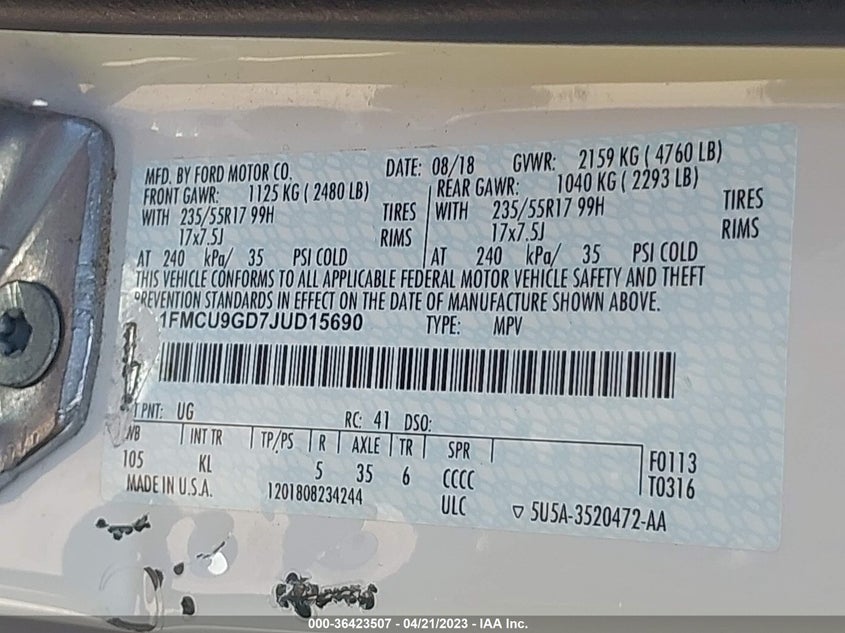 VIN 1FMCU9GD7JUD15690 2018 FORD ESCAPE SE