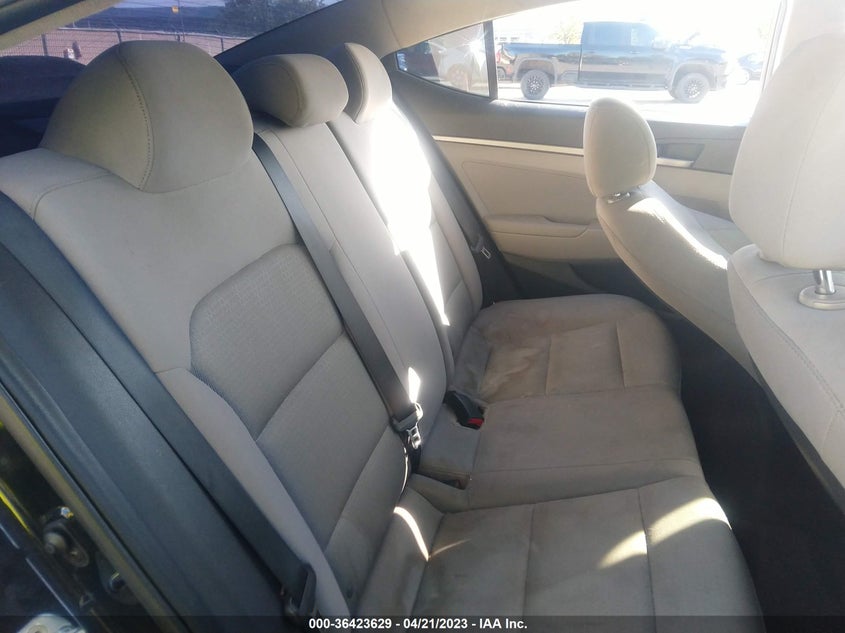 VIN 5NPD74LF9HH166827 2017 HYUNDAI ELANTRA SE