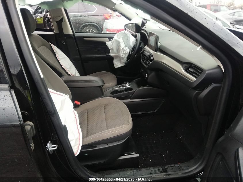 Auction sale of the 2021 FORD ESCAPE , vin: 1FMCU9G63MUA85670, lot number: 36423653