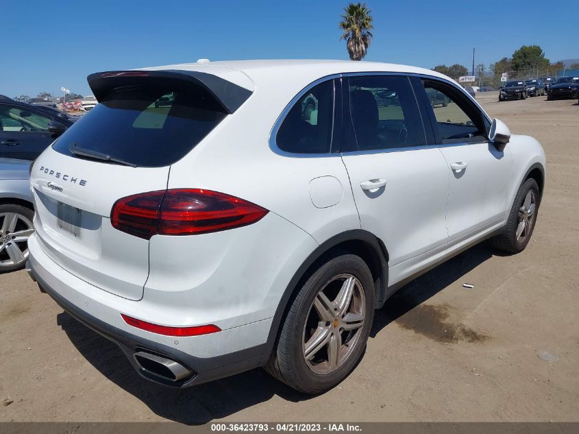 2016 PORSCHE CAYENNE WP1AA2A28GKA13279