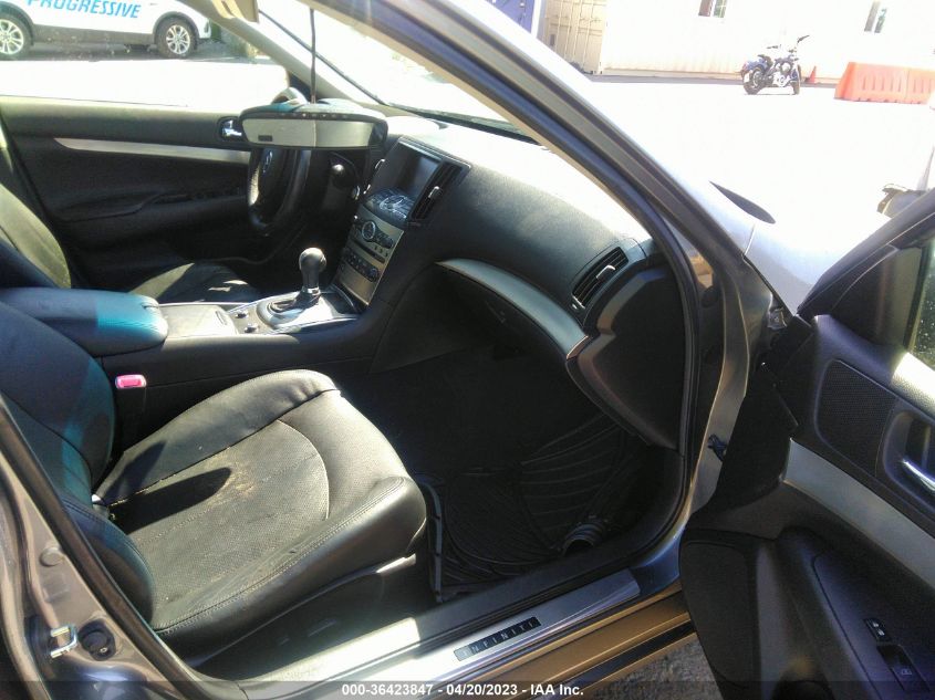 2015 INFINITI Q40 JN1CV6AP5FM503377