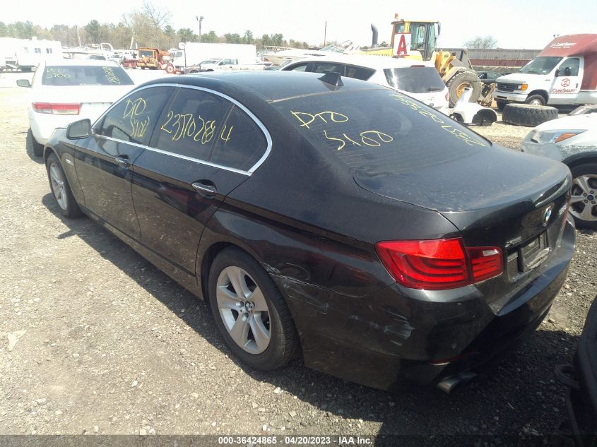 2013 BMW 528I XDRIVE - WBAXH5C53DDW16590