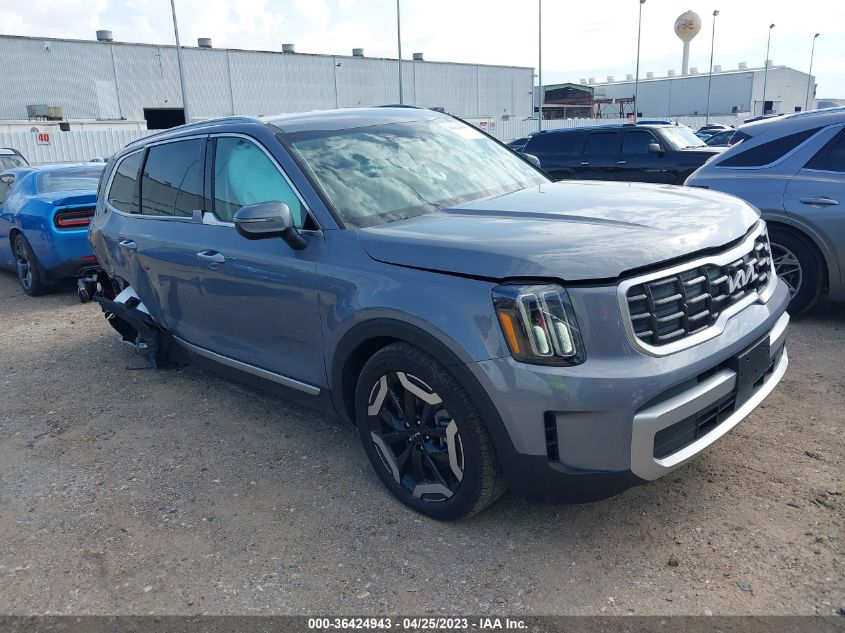 2023 KIA TELLURIDE S - 5XYP64GC2PG375428