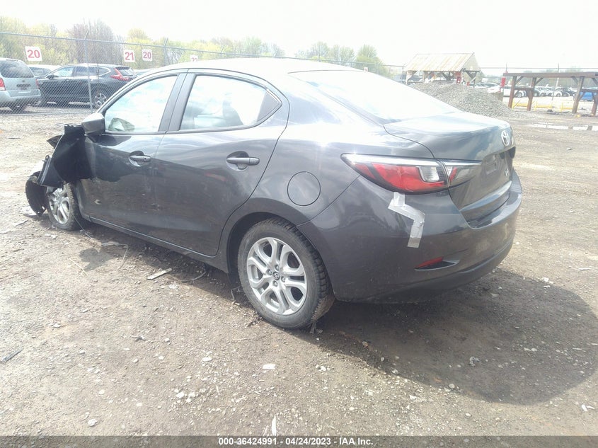 VIN 3MYDLBYV0HY181852 2017 TOYOTA YARIS IA
