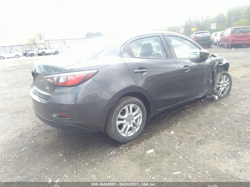 VIN 3MYDLBYV0HY181852 2017 TOYOTA YARIS IA