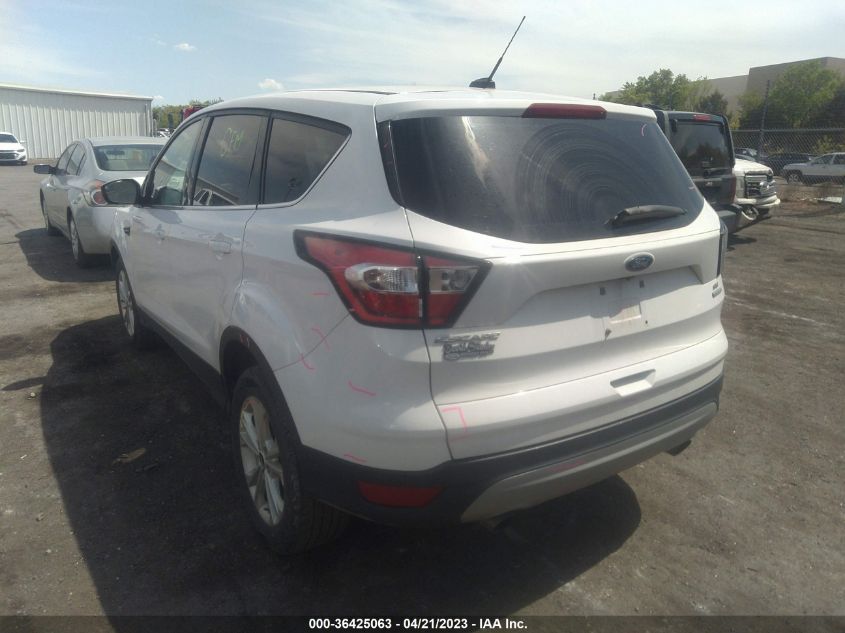 2017 FORD ESCAPE SE - 1FMCU0G91HUD44474