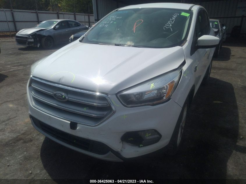 2017 FORD ESCAPE SE - 1FMCU0G91HUD44474