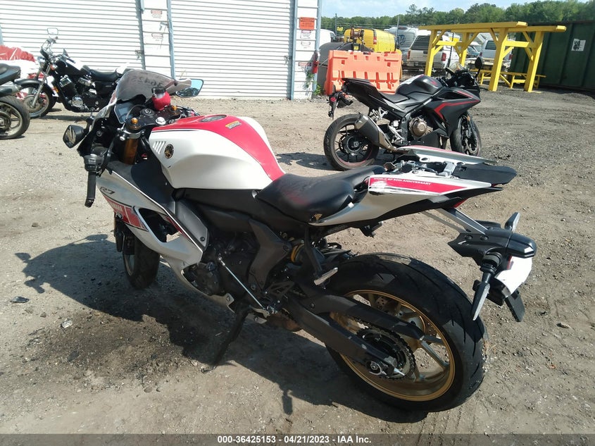 VIN JYARM38E3NA003789 2022 YAMAHA YZFR7