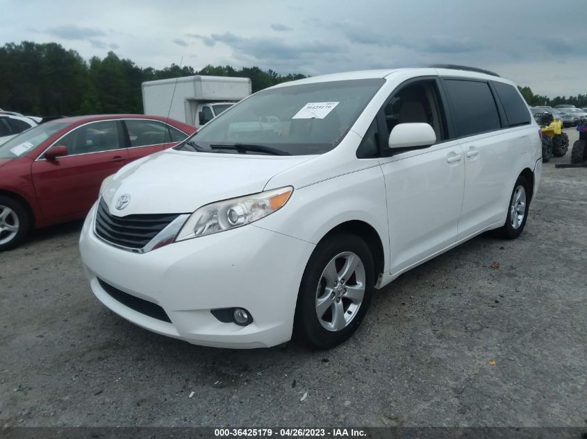 2013 TOYOTA SIENNA LE - 5TDKK3DC8DS370091