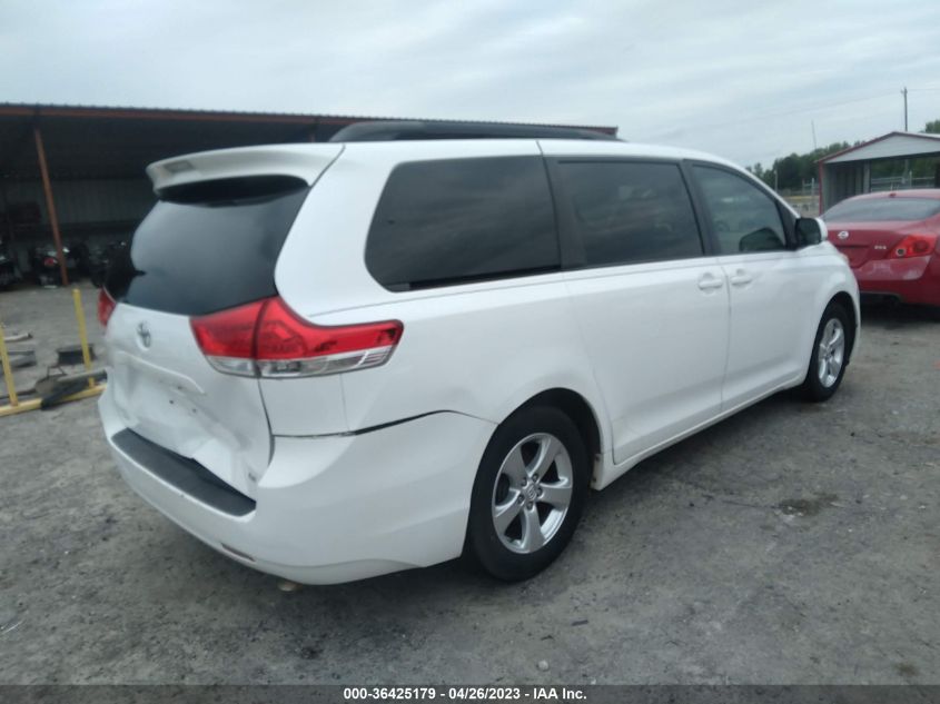 2013 TOYOTA SIENNA LE - 5TDKK3DC8DS370091