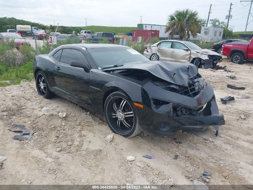 2013 CHEVROLET CAMARO LS - 2G1FA1E31D9151384