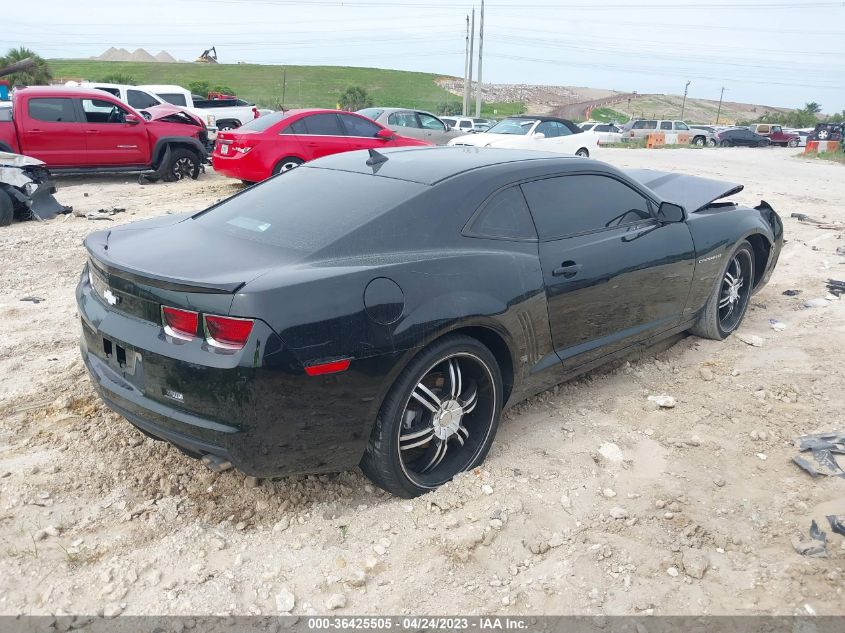 2013 CHEVROLET CAMARO LS - 2G1FA1E31D9151384