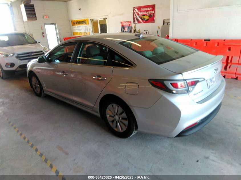 2016 HYUNDAI SONATA HYBRID SE - KMHE24L13GA039659