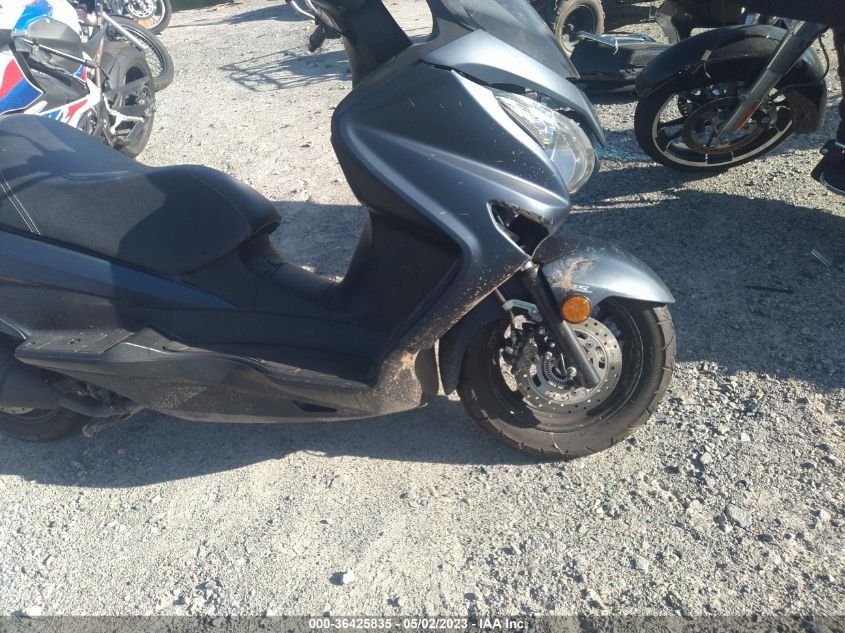 2022 SUZUKI UH200 - MLCCH41A1N1600163