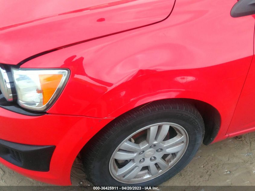 2014 CHEVROLET SONIC LT - 1G1JC5SB4E4212268