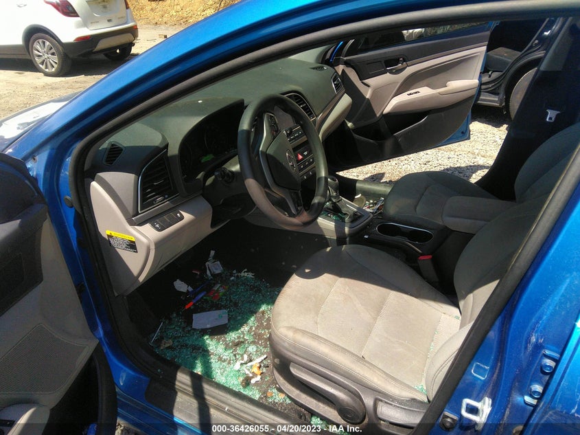 VIN 5NPD84LF9HH064621 2017 HYUNDAI ELANTRA SE