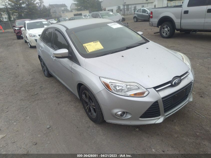 2014 FORD FOCUS SE - 1FADP3F26EL435074