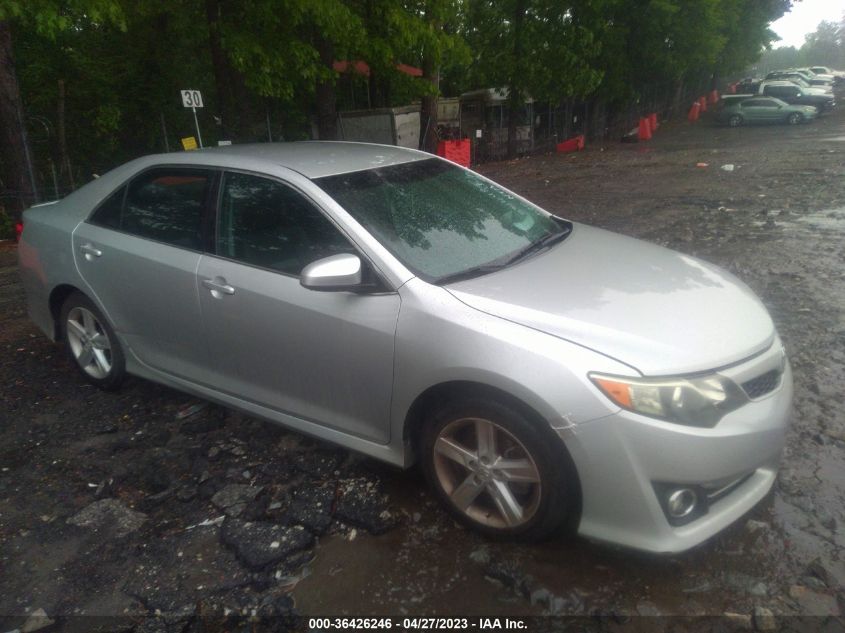 2013 TOYOTA CAMRY SE - 4T1BF1FKXDU231648