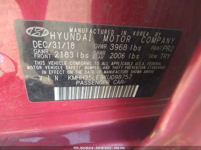 2019 HYUNDAI ELANTRA GT - KMHH35LE9KU098757