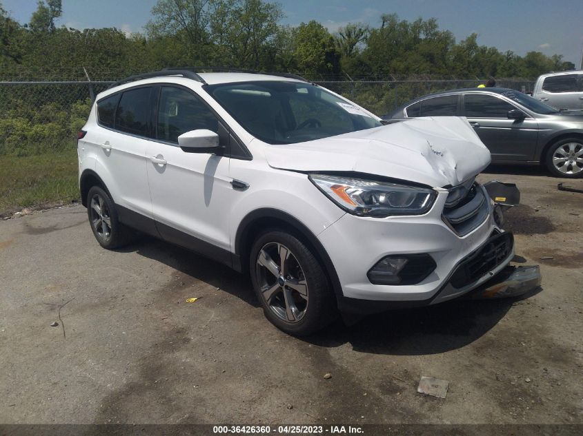 2017 FORD ESCAPE SE - 1FMCU0GD1HUC59879