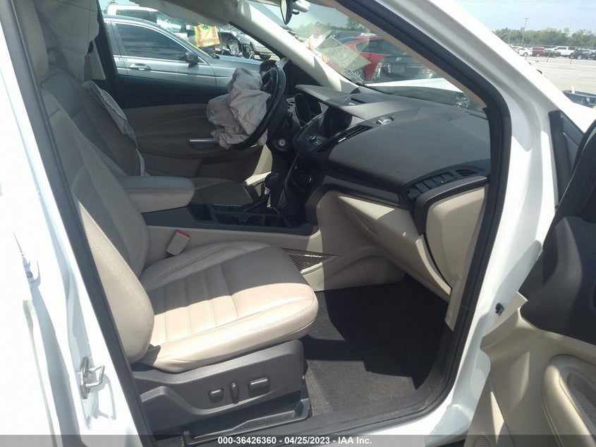 VIN 1FMCU0GD1HUC59879 2017 FORD ESCAPE SE