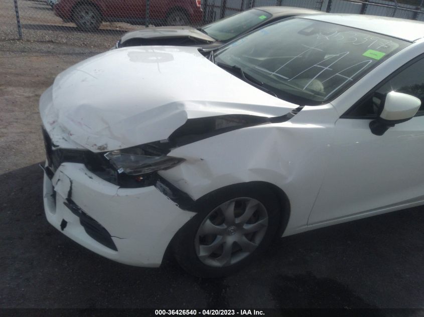2018 MAZDA MAZDA3 4-DOOR SPORT 3MZBN1U77JM253397