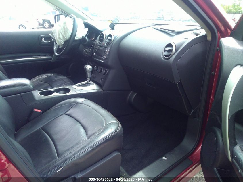 2013 NISSAN ROGUE S - JN8AS5MT2DW003831