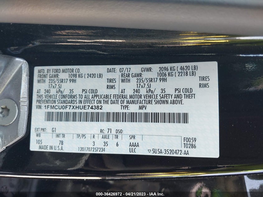 VIN 1FMCU0F7XHUE74382 2017 FORD ESCAPE S