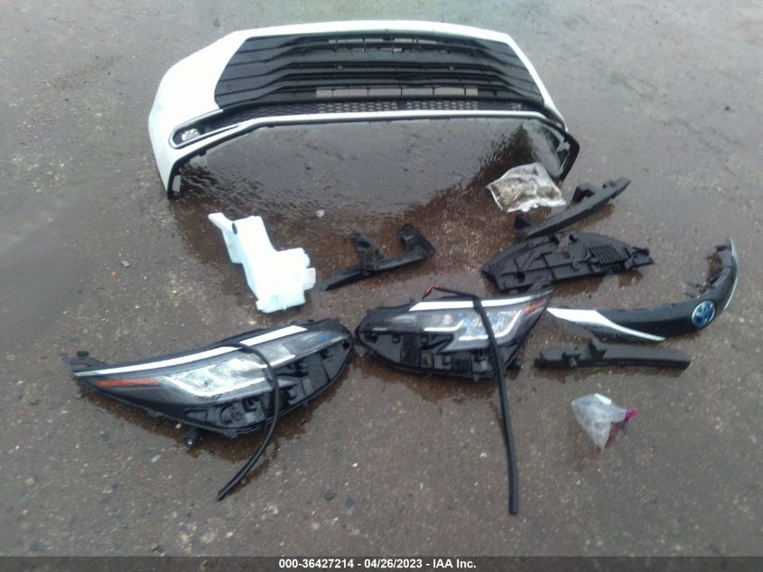 2022 TOYOTA SIENNA XLE - 5TDYRKEC1NS111832