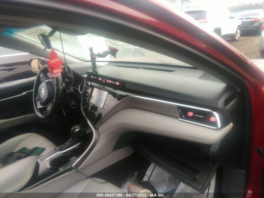 2018 TOYOTA CAMRY LE/SE/XLE/L - 4T1B11HK4JU614458