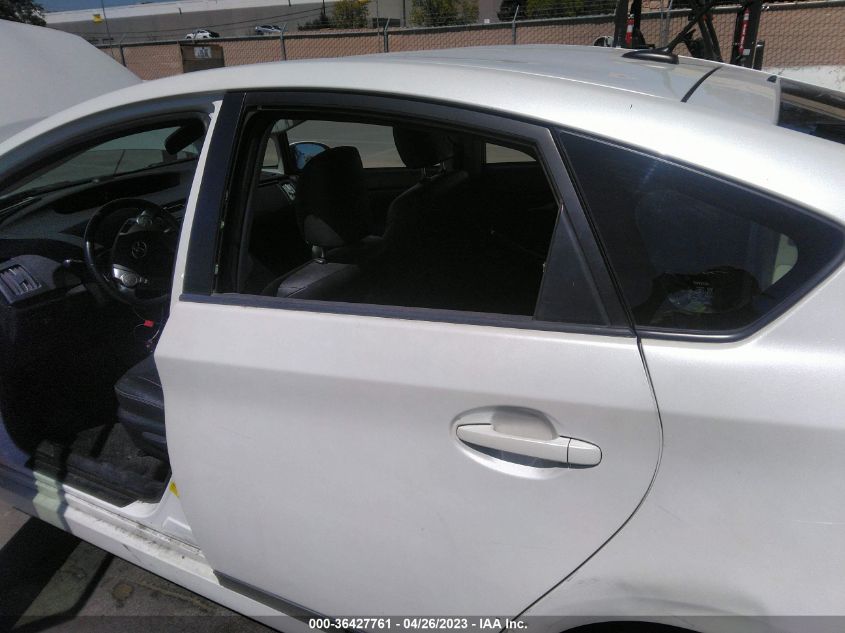 2015 TOYOTA PRIUS FOUR - JTDKN3DU4F0411581