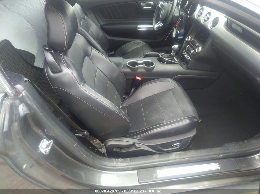 VIN 1FATP8UH5K5170180 2019 FORD MUSTANG ECOBOOST