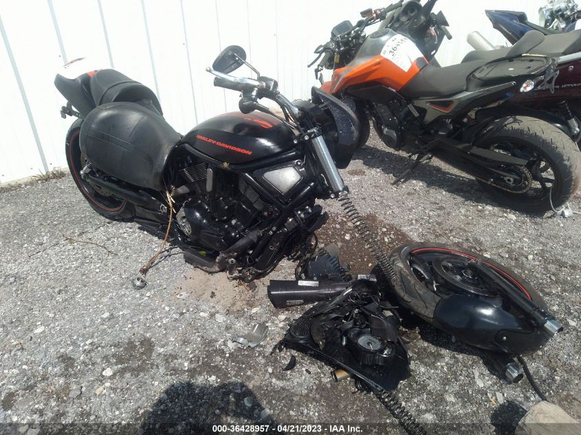 2011 HARLEY-DAVIDSON VRSCDX - 1HD1HHH12BC802025