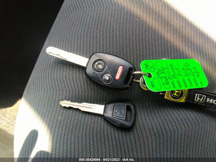 2013 HONDA FIT - JHMGE8G37DC043915