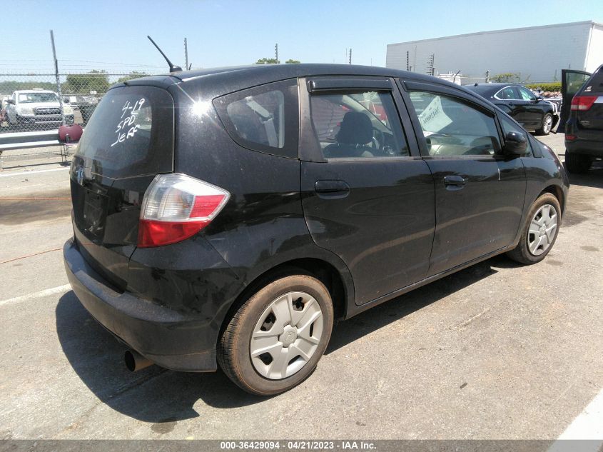2013 HONDA FIT - JHMGE8G37DC043915