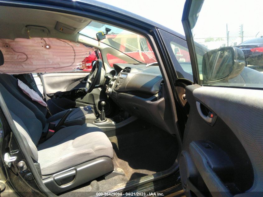 2013 HONDA FIT - JHMGE8G37DC043915