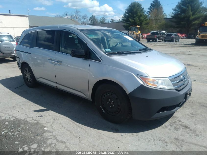 VIN 5FNRL5H61DB062129 2013 HONDA ODYSSEY no.1